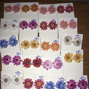 Handcrafted flower stud earrings.